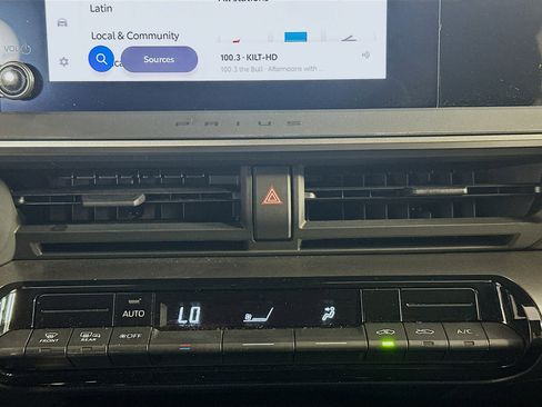 Used 2024 Toyota Prius LE image 23