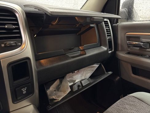 Used 2017 RAM 1500 Big Horn AWD/4WD image 26