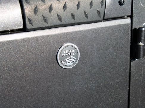 Used 2016 Jeep Wrangler Unlimited Sport image 11