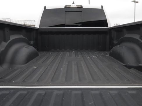 Used 2019 RAM 1500 Laramie image 34