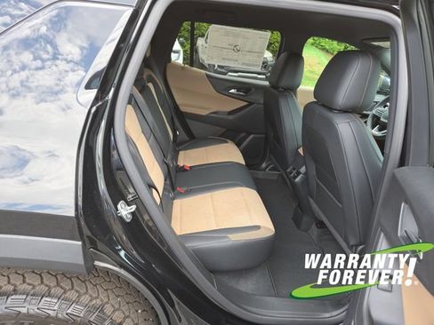 New 2026 Chevrolet Equinox ACTIV AWD/4WD image 16