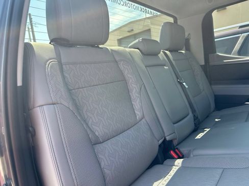 Used 2022 Toyota Tundra Limited w/ Power Package AWD/4WD image 30