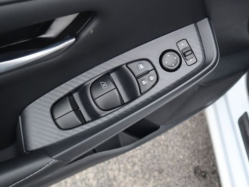 New 2025 Nissan Sentra SV w/ All-Weather Package image 18