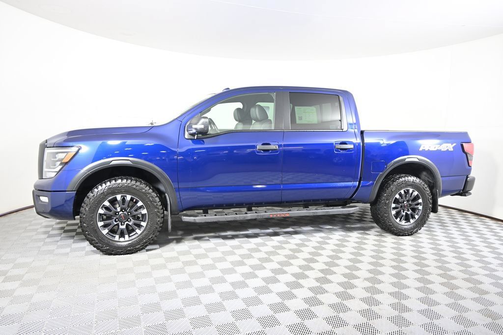 Used 2020 Nissan Titan PRO-4X w/ Pro-4x Convenience Package AWD/4WD image 2