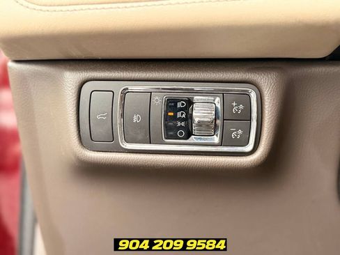 Used 2021 Lincoln Aviator Reserve w/ Class IV Trailer Tow Package AWD/4WD image 15