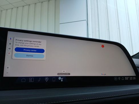 Used 2024 Cadillac XT4 Luxury w/ Cold Weather Package image 14