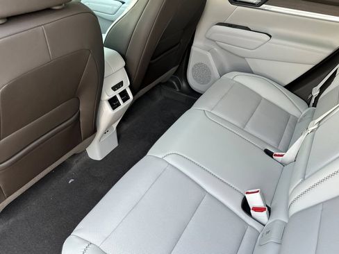 Used 2026 GMC Terrain Denali AWD/4WD image 9