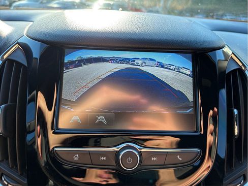 Used 2018 Chevrolet Cruze Premier w/ RS Package image 24