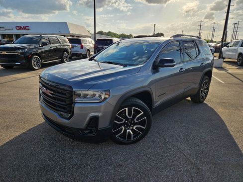 Used 2021 GMC Acadia SLT w/ Elevation Edition image 1