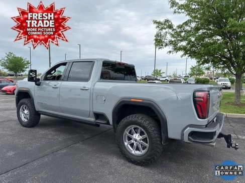 Used 2024 GMC Sierra 2500 AT4 w/ AT4 Premium Plus Package image 5