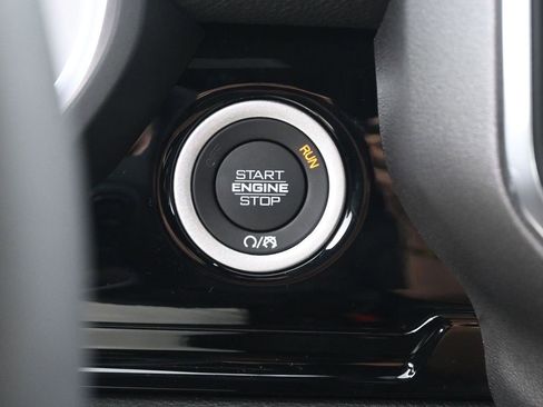 New 2026 RAM 1500 Laramie w/ Night Edition image 28