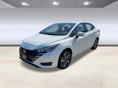 New 2025 Nissan Versa SV