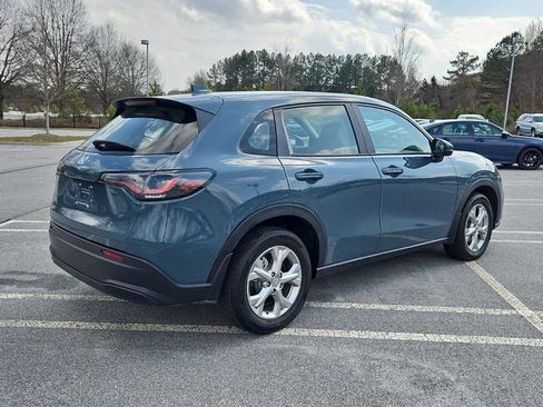 Certified 2025 Honda HR-V LX image 5