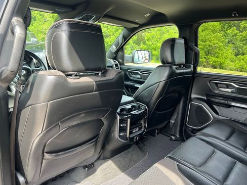 Used 2020 RAM 1500 Laramie w/ Sport Appearance Package AWD/4WD image 27