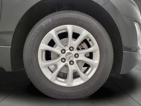 Used 2018 Chevrolet Equinox LT w/ Sun & Infotainment Package image 4