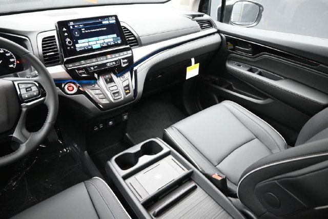 New 2027 Honda Odyssey Touring image 10