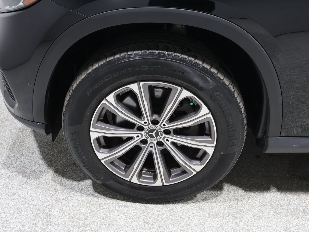 Used 2023 Mercedes-Benz GLC 300 4MATIC image 7