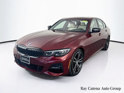 Used 2022 BMW 330i xDrive Sedan w/ M Sport Package AWD/4WD image 3