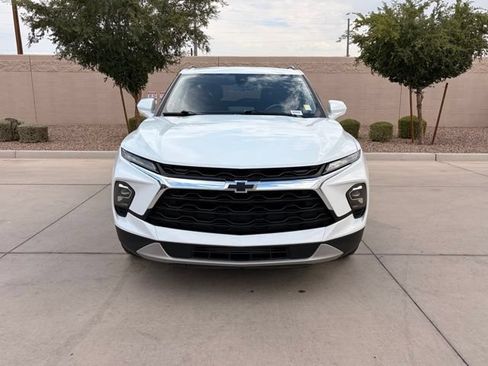 Used 2023 Chevrolet Blazer LT w/ Convenience Package FWD image 4