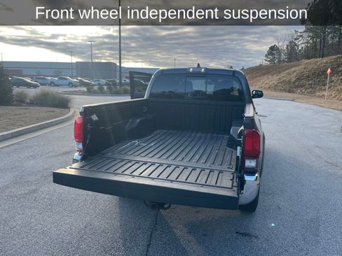 Used 2019 Toyota Tacoma SR5 image 23