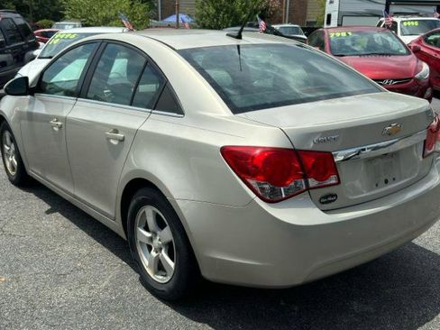 Used 2014 Chevrolet Cruze LT image 12