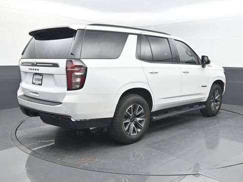 Used 2023 Chevrolet Tahoe Z71 w/ Luxury Package AWD/4WD image 29