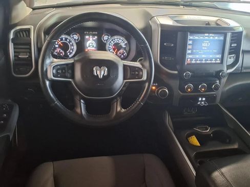 Used 2020 RAM 1500 Big Horn AWD/4WD image 14