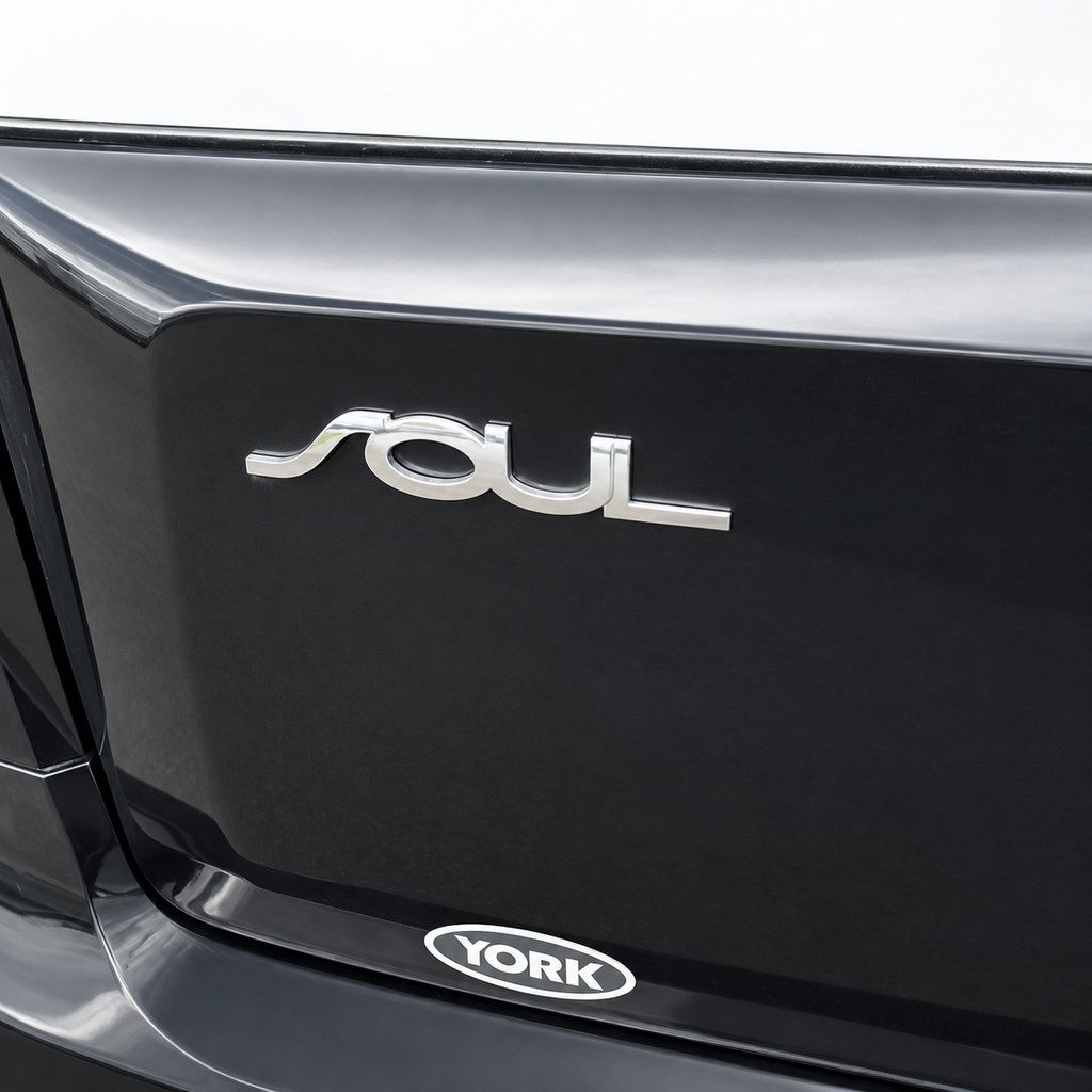 Used 2012 Kia Soul + FWD image 15