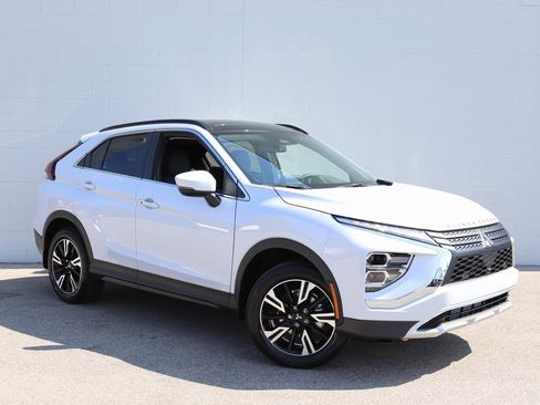 New 2026 Mitsubishi Eclipse Cross SE image 1