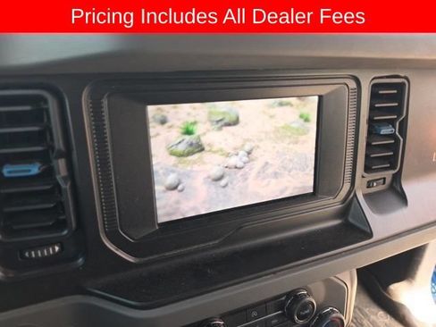 Used 2022 Ford Bronco Black Diamond AWD/4WD image 3
