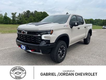 New 2026 Chevrolet Silverado 1500 ZR2 w/ LPO, Dark Essentials Package