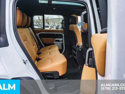 Used 2023 Land Rover Defender 130 SE AWD/4WD image 24