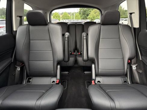 Certified 2023 Mercedes-Benz GLS 450 4MATIC image 30