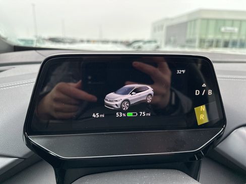 New 2026 Volkswagen ID.4 Pro AWD/4WD image 36