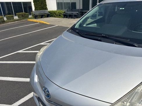Used 2013 Toyota Prius V Two FWD image 22