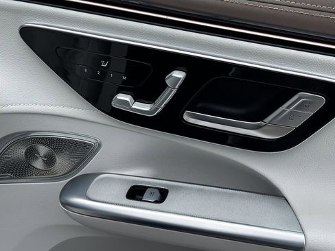 Certified 2023 Mercedes-Benz EQE 350+ 4MATIC SUV image 17