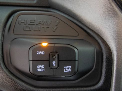 New 2027 RAM 2500 Big Horn AWD/4WD image 26