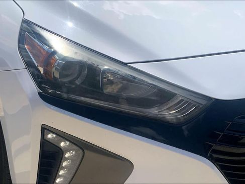 Used 2017 Hyundai Ioniq SEL FWD image 27