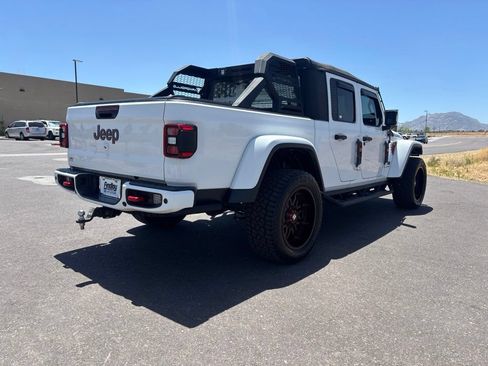 Used 2021 Jeep Gladiator Rubicon AWD/4WD image 5