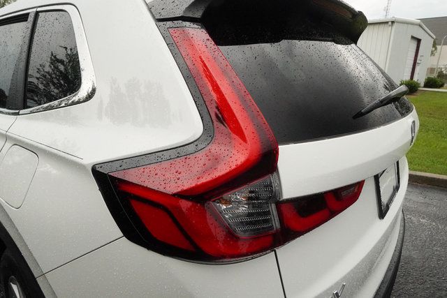 Used 2023 Honda CR-V EX image 30