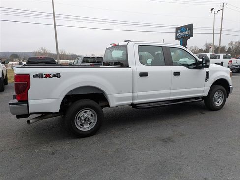 Used 2022 Ford F250 XL w/ Power Equipment Group image 8