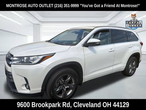 Used 2018 Toyota Highlander Limited Platinum AWD/4WD image 2