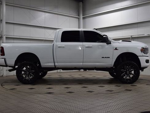 Used 2023 RAM 2500 Laramie w/ Night Edition image 8