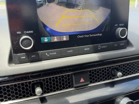 Used 2023 Honda Civic Sport image 18