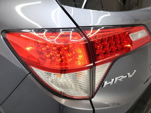 Used 2022 Honda HR-V Sport image 29