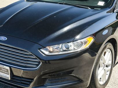 Used 2016 Ford Fusion SE