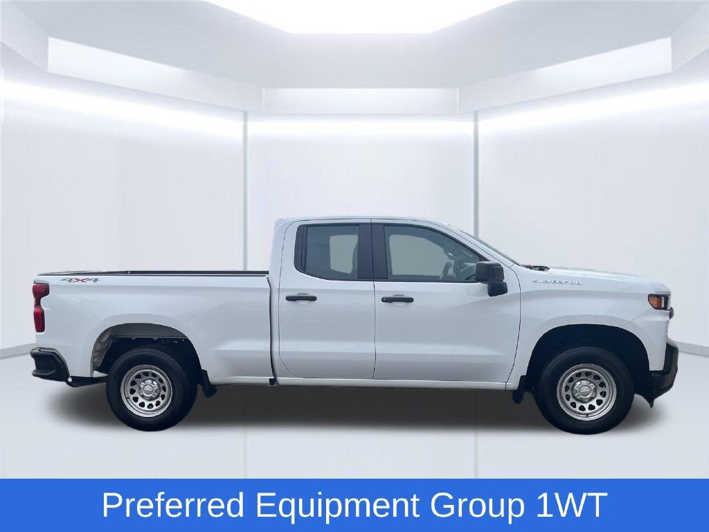 Used 2020 Chevrolet Silverado 1500 W/T w/ Trailering Package AWD/4WD image 7