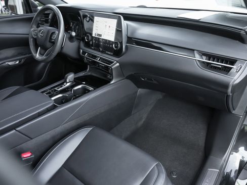 Used 2024 Lexus RX 350 Premium Plus image 40