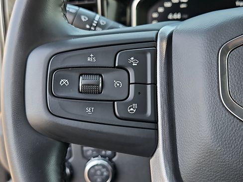 Certified 2025 GMC Sierra 1500 SLT AWD/4WD image 20