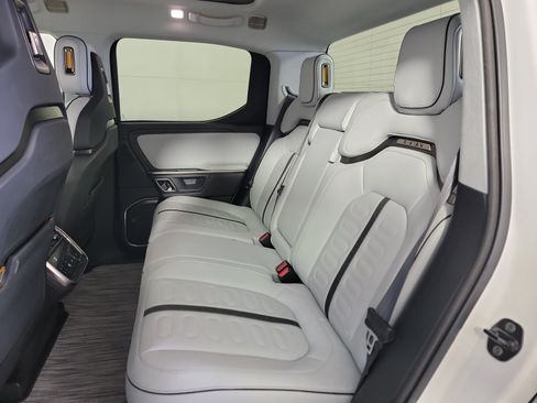 Used 2024 Rivian R1T Adventure Dual AWD/4WD image 21